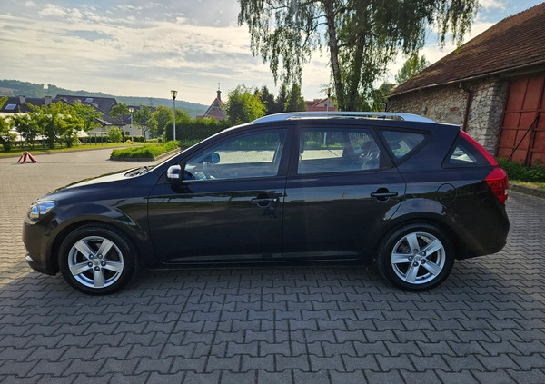 Kia Ceed cena 22900 przebieg: 120000, rok produkcji 2010 z Halinów małe 352